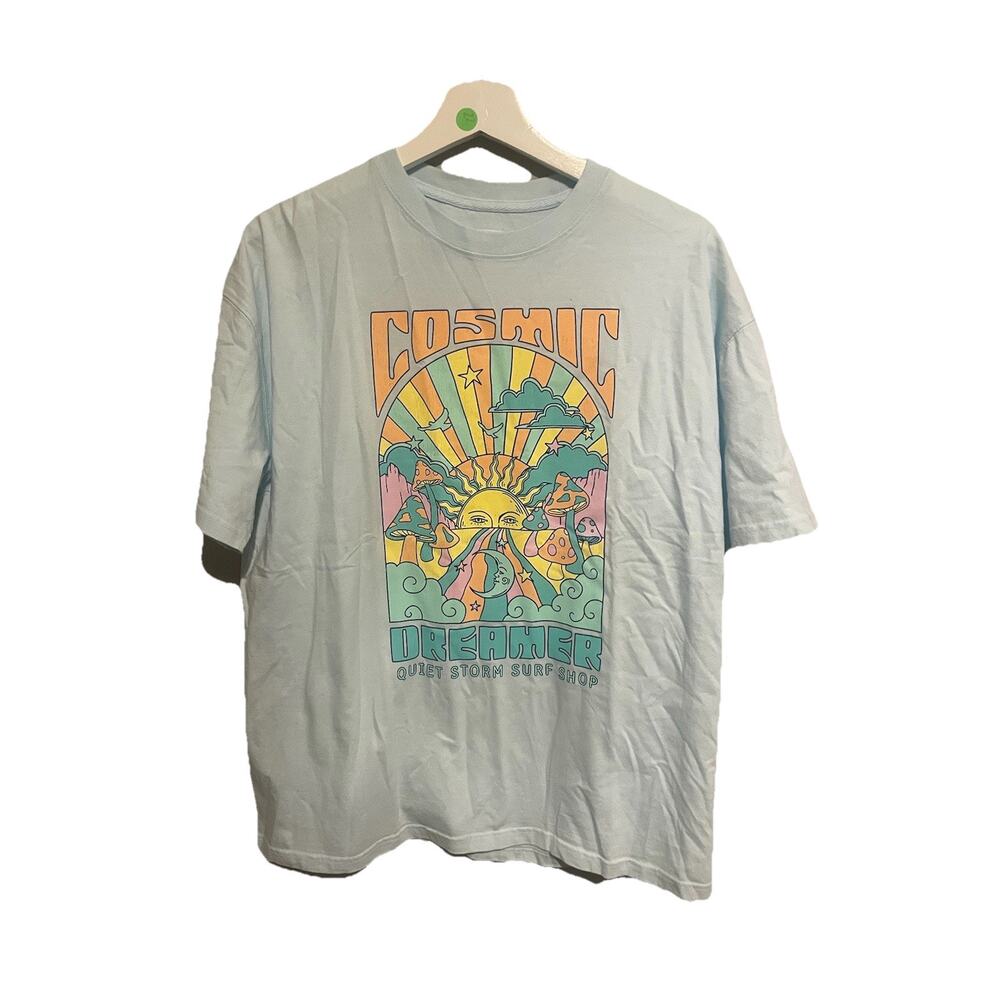 Quiet Storm Surf Shop Shirt Size Small Graphic Cosmic Dreamer Boho Mushroom‎
